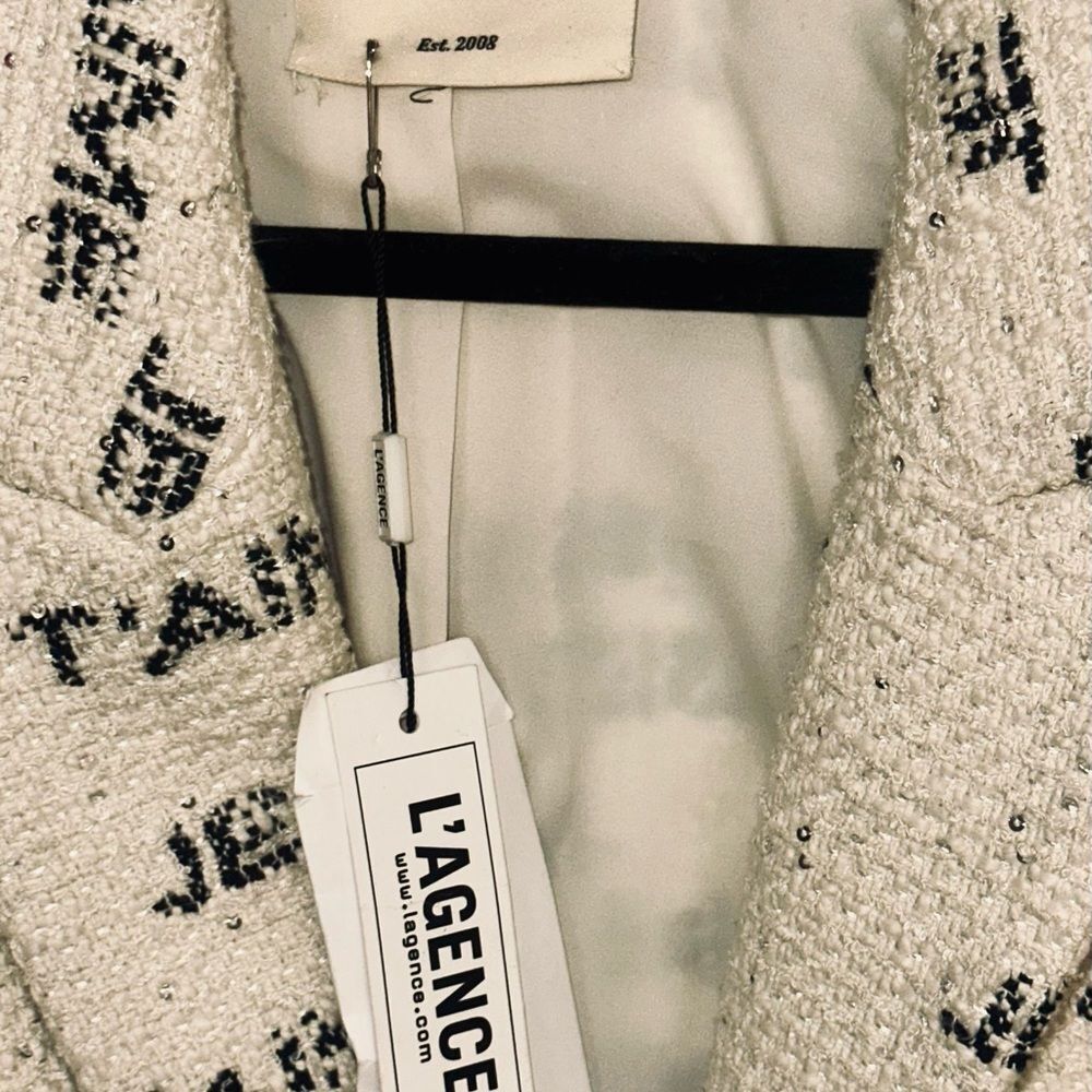 L'AGENCE JE T’AlME Chamberlain Tweed Blazer - Picture 6 of 8
